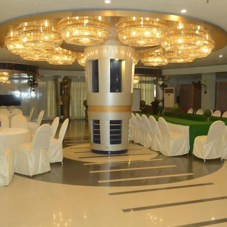 Alsafina Hotel Lahore Exterior foto