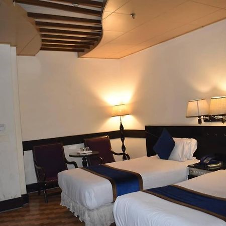 Alsafina Hotel Lahore Exterior foto